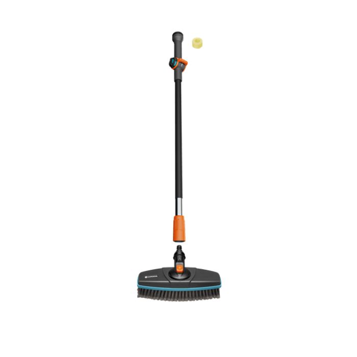 Gardena Cleansystem Brush with handle